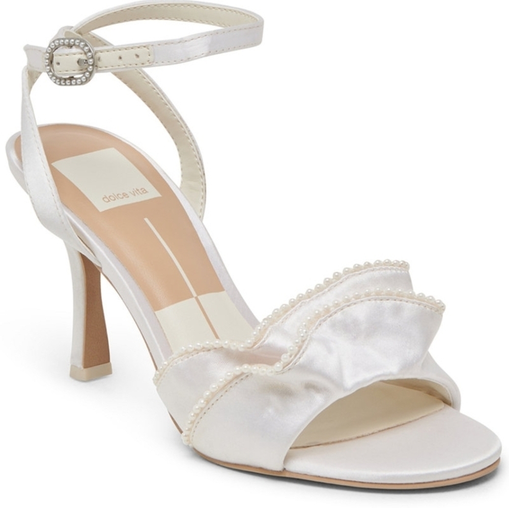 🤍▪️Dolce Vita ▪️white Vanilla Faux Pearls Satin Lunete  Heeled Sandals